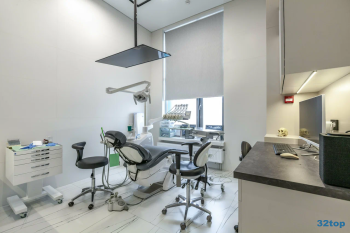 Стоматологический центр DR. KHARDIKOV (ДР. ХАРДИКОВ) м. Улица Милашенкова