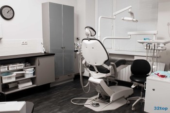 Клиника СЕМЕЙНАЯ СТОМАТОЛОГИЯ на Серова