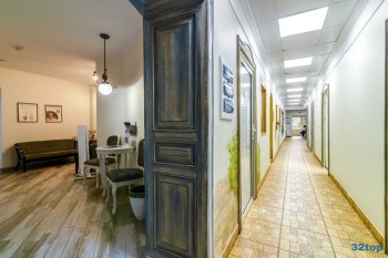 Клиника СЕМЕЙНАЯ СТОМАТОЛОГИЯ на Серова