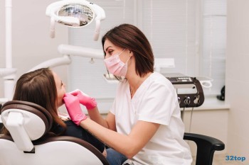 Клиника СЕМЕЙНАЯ СТОМАТОЛОГИЯ на Серова