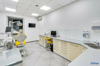 Стоматология АСТРОДЕНТ на Братском