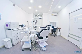 СТОМАТОЛОГИЧЕСКАЯ КЛИНИКА ДОКТОРА ЖАКОВА на Петербурском