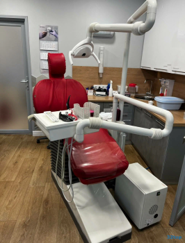 Стоматологическая клиника ЗУБНОЙ ЛЕКАРЬ на Воскресенской