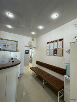 Стоматологическая клиника ЗУБНОЙ ЛЕКАРЬ на Троицком