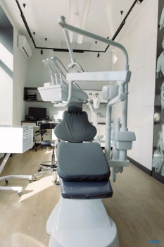 Стоматологическая клиника DENTALOGICA (ДЕНТАЛОГИКА) на Наймушина 12