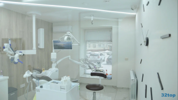 Сеть стоматологий ЛУЧШИЙ на ул. 3 Интернационала