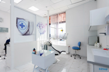 Стоматологическая клиника 32 CLINIC (32 КЛИНИК) на Бородинской
