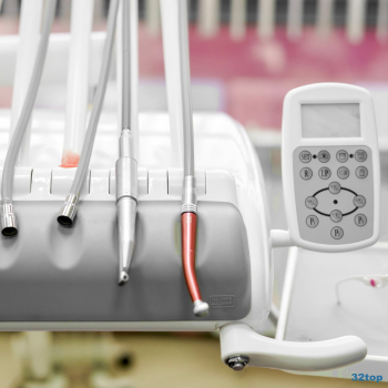 Стоматология АКВИЛИО на Гагарина