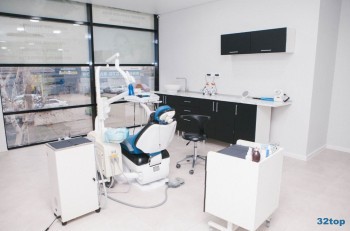 Центр эстетической стоматологии и имплантологии IMPLANT DENTISTRY (ИМПЛАНТ ДЕНТИСТРИ) на Кирилла Россинского