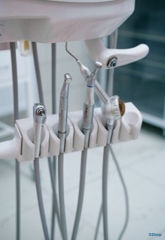 Профессиональная стоматология ЭСДЕНТИКА