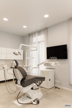 СТОМАТОЛОГИЯ ДОКТОРА КАЗУМОВА м. Балтийская