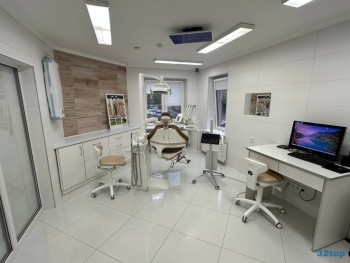 Клиника ТОМСОН м. Ладожская