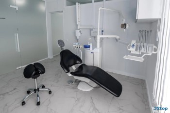 Стоматологическая клиника 32 CLINIC (32 КЛИНИК) на Филатова