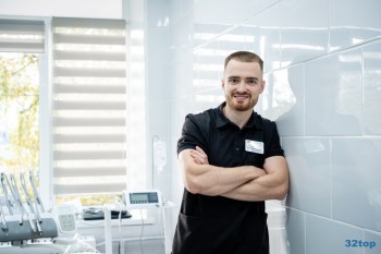 Стоматологическая клиника DEMOKRAT (ДЕМОКРАТ) на Кашена