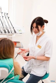 Центр имплантации и протезирования СОКРАТ