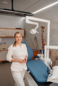 Стоматологическая клиника PREMIERA (ПРЕМЬЕРА)