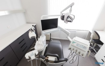 Стоматологическая клиника БУЛГАР-СТОМ м. Кремлевская