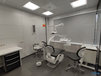 Стоматологическая клиника DEMOKRAT (ДЕМОКРАТ)