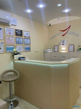 Стоматологическая клиника ФАБРИКА УЛЫБОК м. Звездная