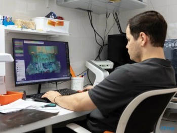 Стоматологическая клиника VIVA VOCЕ (ВИВА ВОЧЕ) на Пионерской