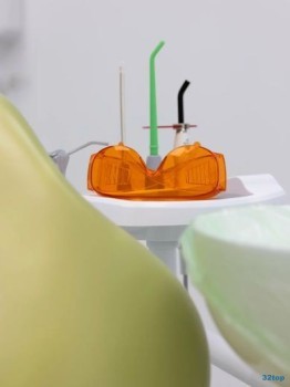 Стоматологическая клиника VIVA VOCЕ (ВИВА ВОЧЕ) на Пионерской