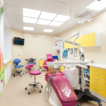 Стоматологическая клиника ЛАНА м. Уралмаш