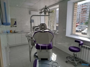 Стоматологическая клиника ПЯТЬ ЗВЕЗД на ул. Свободы