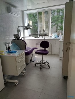 Стоматологическая клиника ПЯТЬ ЗВЕЗД на ул. Свободы