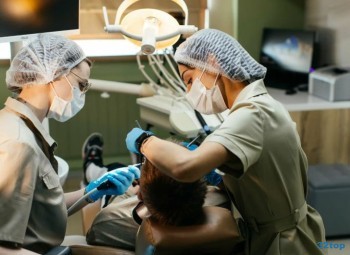 Детская стоматология JUNGLES (ДЖУНГЛИ)