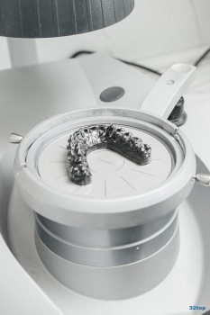 УНИВЕРСИТЕТСКАЯ СТОМАТОЛОГИЯ