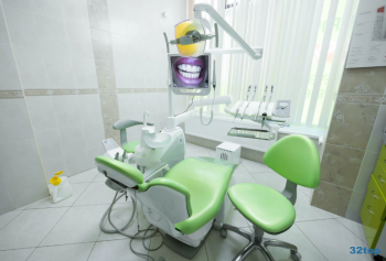 Центр имплантации и стоматологии ИНТАН НА ЛЕНИНГРАДСКОЙ м. Улица Дыбенко