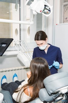 Стоматология СВЯТАЯ ВАРВАРА м. Киевская