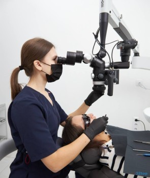 Стоматологические центры UNION DENTAL CLINIC (ЮНИОН ДЕНТАЛ КЛИНИК) м. Площадь Ленина