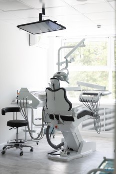 Стоматологическая клиника ZUBEST (ЗУБЭСТ)