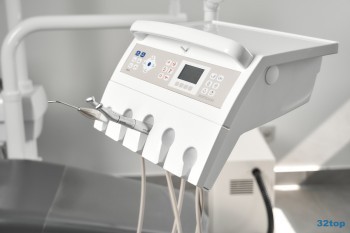 Грамотная стоматология СТОМУС НА ДЕКАБРИСТОВ м. Яшьлек