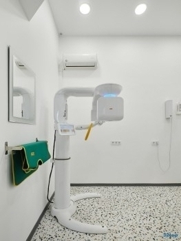 СЕМЕЙНАЯ СТОМАТОЛОГИЯ на Ростовцева