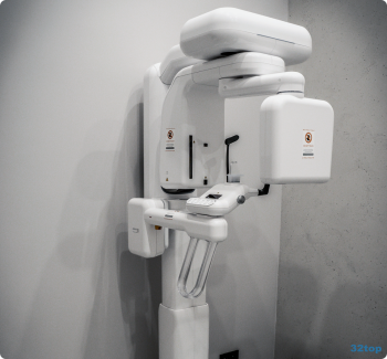 Сеть стоматологических клиник DENTAL CLINIC (ДЕНТАЛ КЛИНИК) 78 Добровольческой Бригады