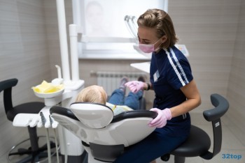 Стоматологический центр ДЕНТМИР м. Площадь Мужества