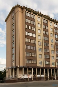 Клиника РЕВИЛАЙНС на Ленина