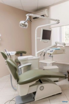 Клиника РЕВИЛАЙНС на переулке Здоровья