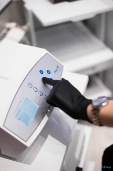 Клиника эстетической стоматологии и имплантации D'CLINIC (Д'КЛИНИК)