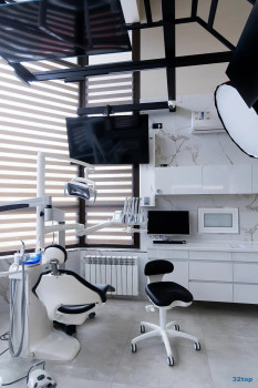 Клиника эстетической стоматологии и имплантации D'CLINIC (Д'КЛИНИК)