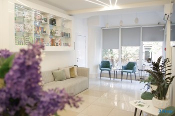 Стоматологическая клиника FAMILY CLINIC (ФЭМИЛИ КЛИНИК)