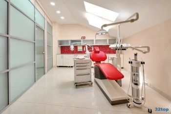 Стоматология CHARISMA (ХАРИЗМА)