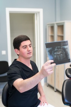 Центр эстетической стоматологии и имплантологии ЭЛИТ на Гагарина