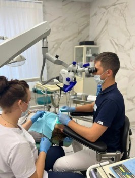 Сеть клиник современной стоматологии ЗУБР на Гражданской