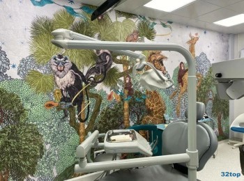 Сеть клиник современной стоматологии ЗУБР на Гражданской