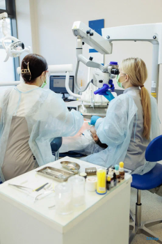 Сеть стоматологических клиник GEORGE GROUP (ДЖОРДЖ ГРУПП) на пр-т Красного Знамени