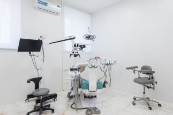 Стоматологический центр DOBRENKOV DENTAL CLINIC (ДОБРЕНЬКОВ ДЕНТАЛ КЛИНИК)