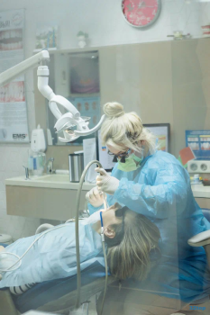 Сеть стоматологических клиник GEORGE GROUP (ДЖОРДЖ ГРУПП) на Адмирала Фокина